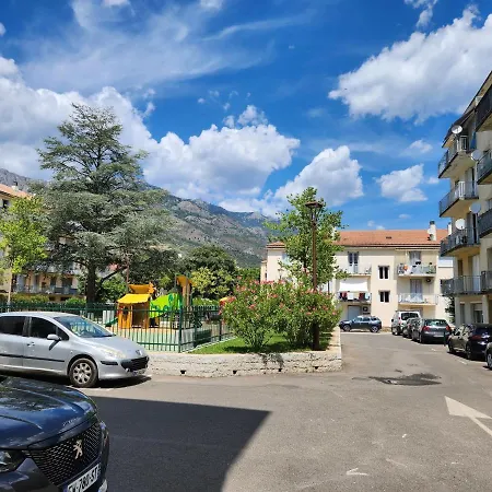 Апартаменты Agreable F3 Climatise Корт